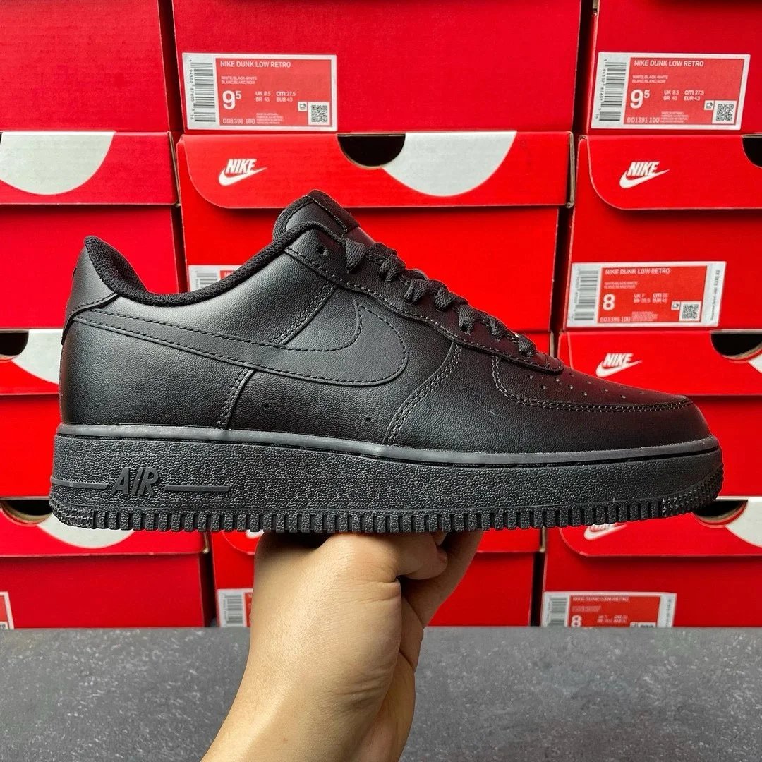 Nike Air Force 1 Low '07 Triple Black CW2288-001