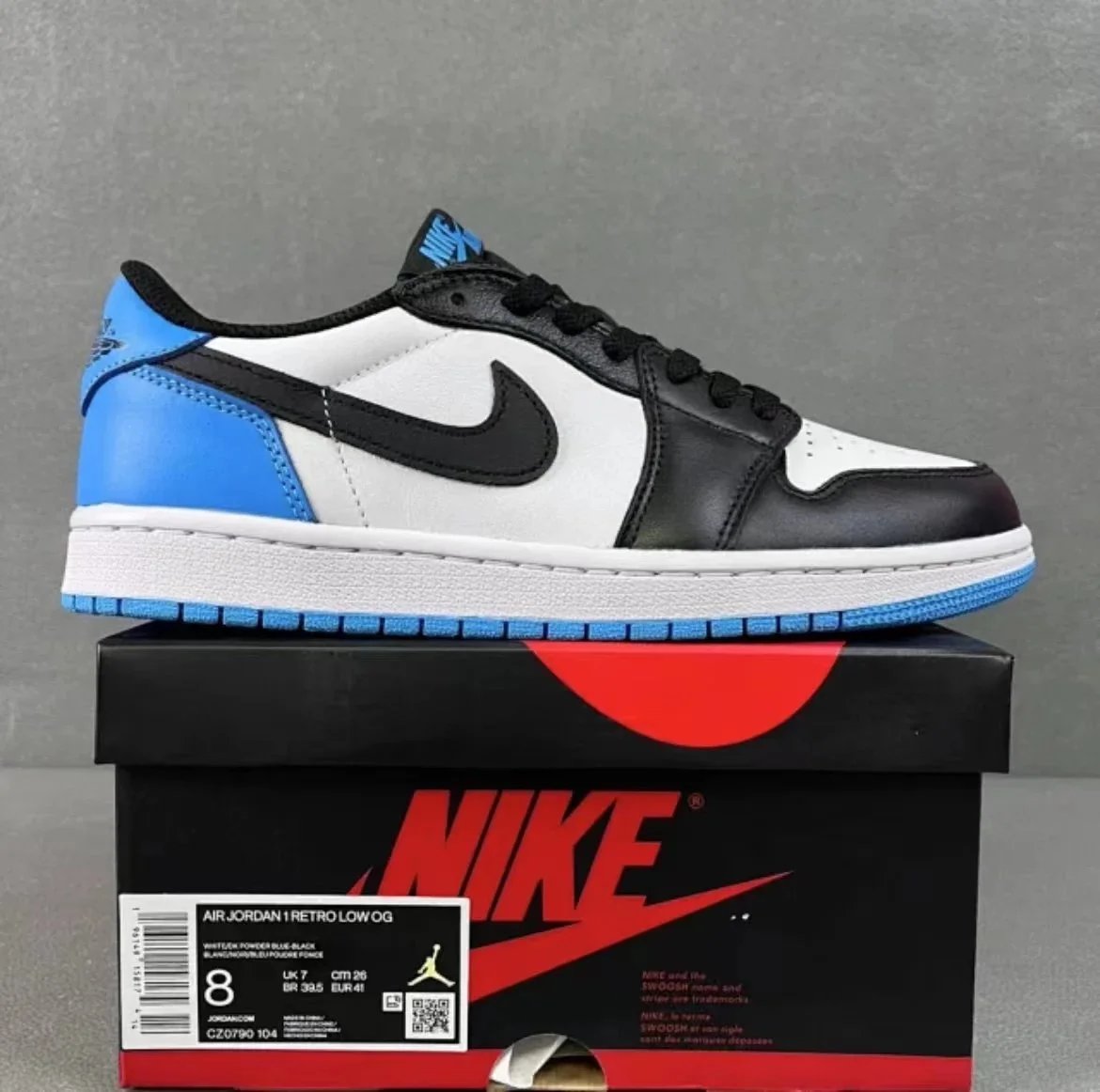 AJ1 LOW OG Black White Blue CZ0790-104