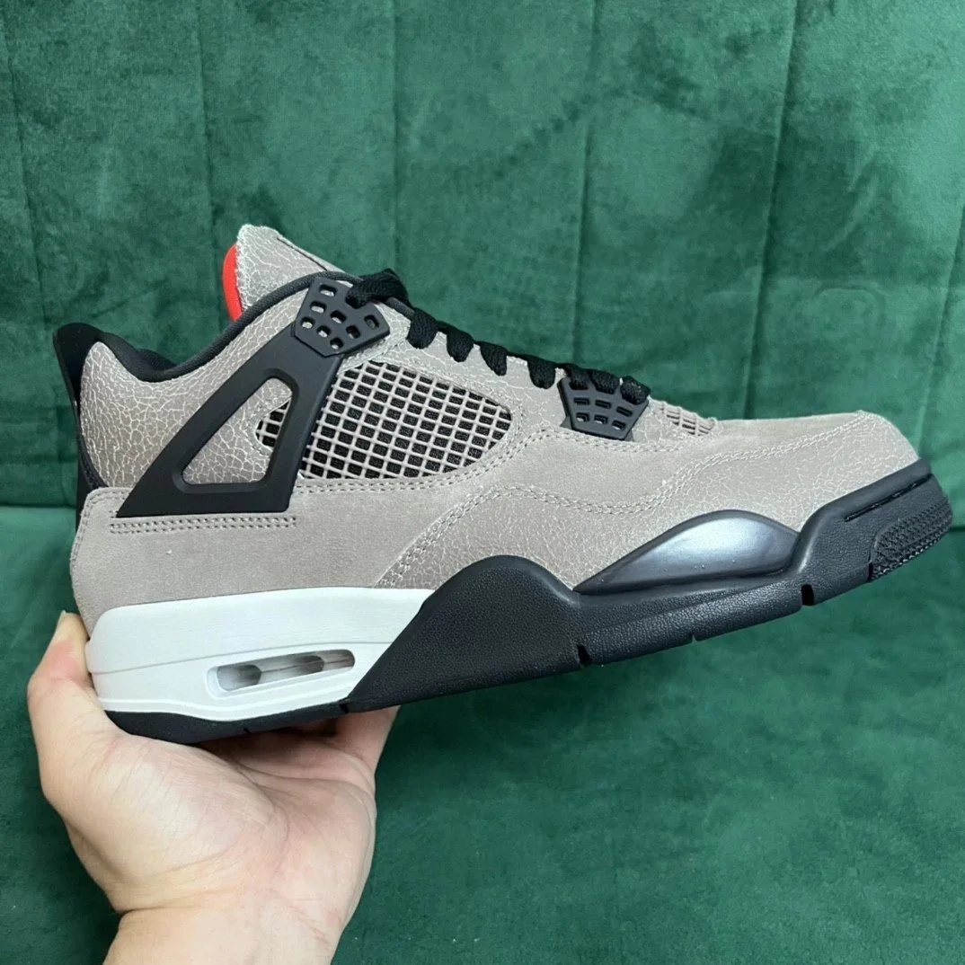 GX AJ4 Mocha