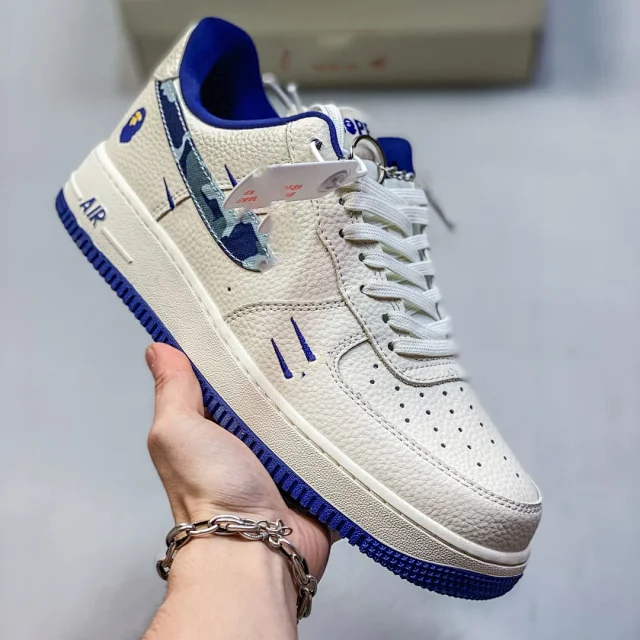 Nike Sneakers Low-Top Lace-Up product detail image 10