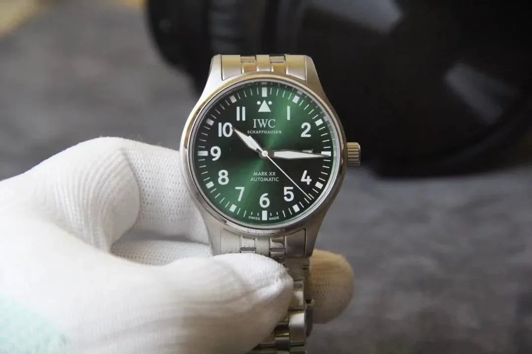 IWC Watches Pilot's Watch Mark XVIII image 10