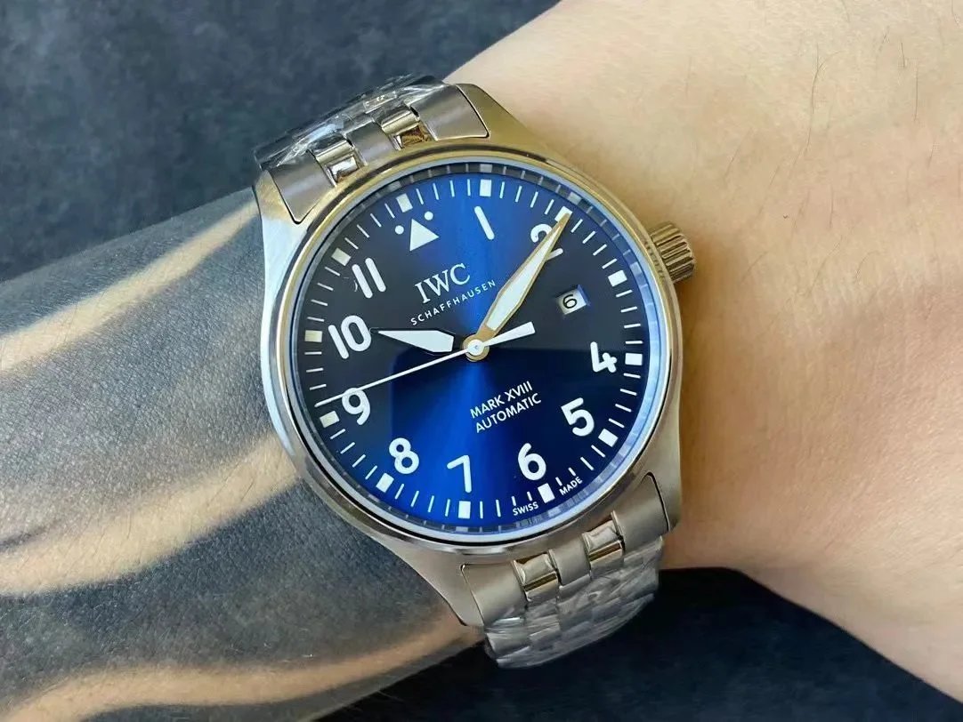 IWC Watches Pilot's Watch Mark XVIII image 9