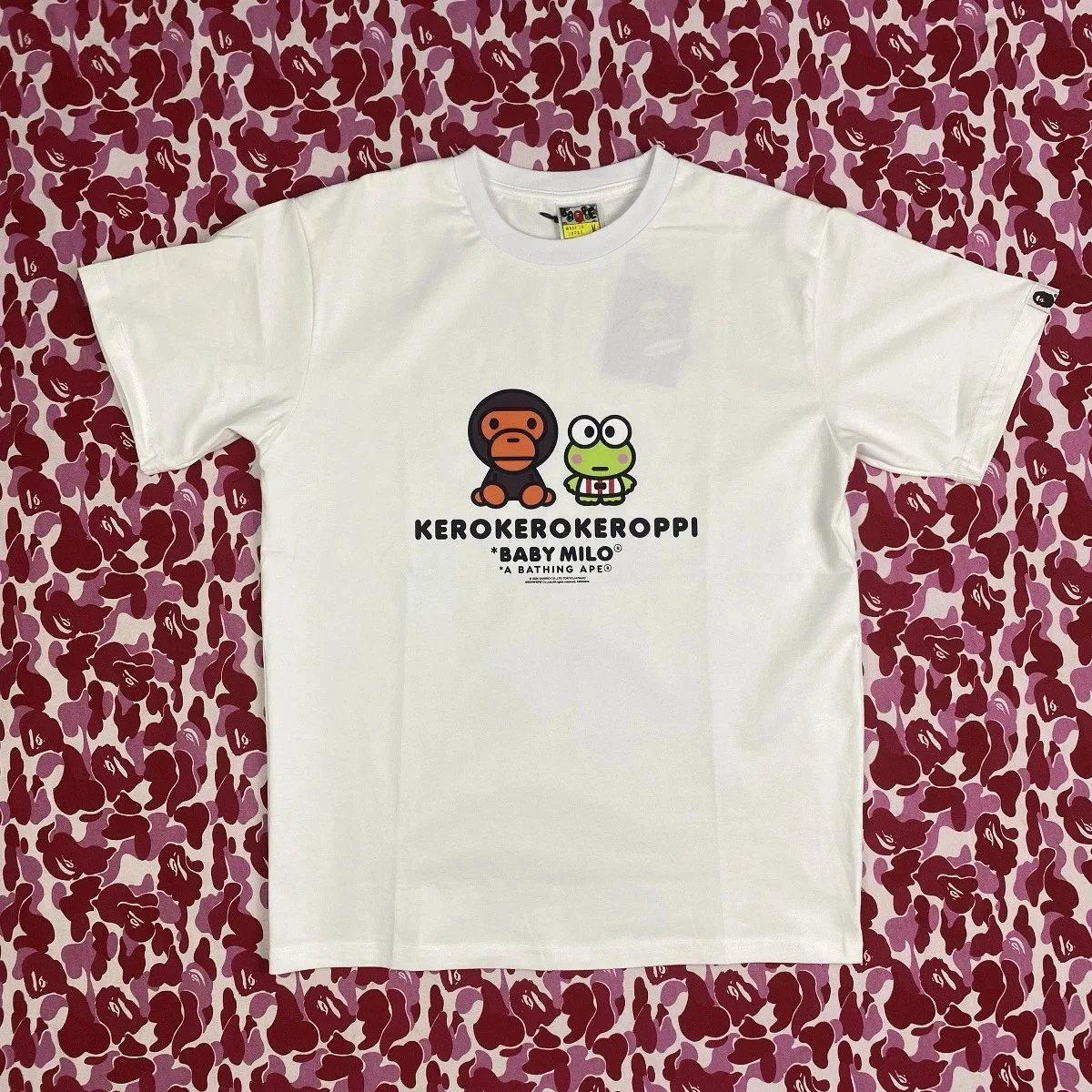 A Bathing Ape x Sanrio Patty & Jimmy Baby Milo White T-Shirt - 6