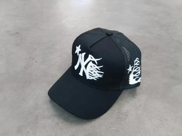 Hellstar Hats Embroidered star and flame graphic baseball cap product detail image 16