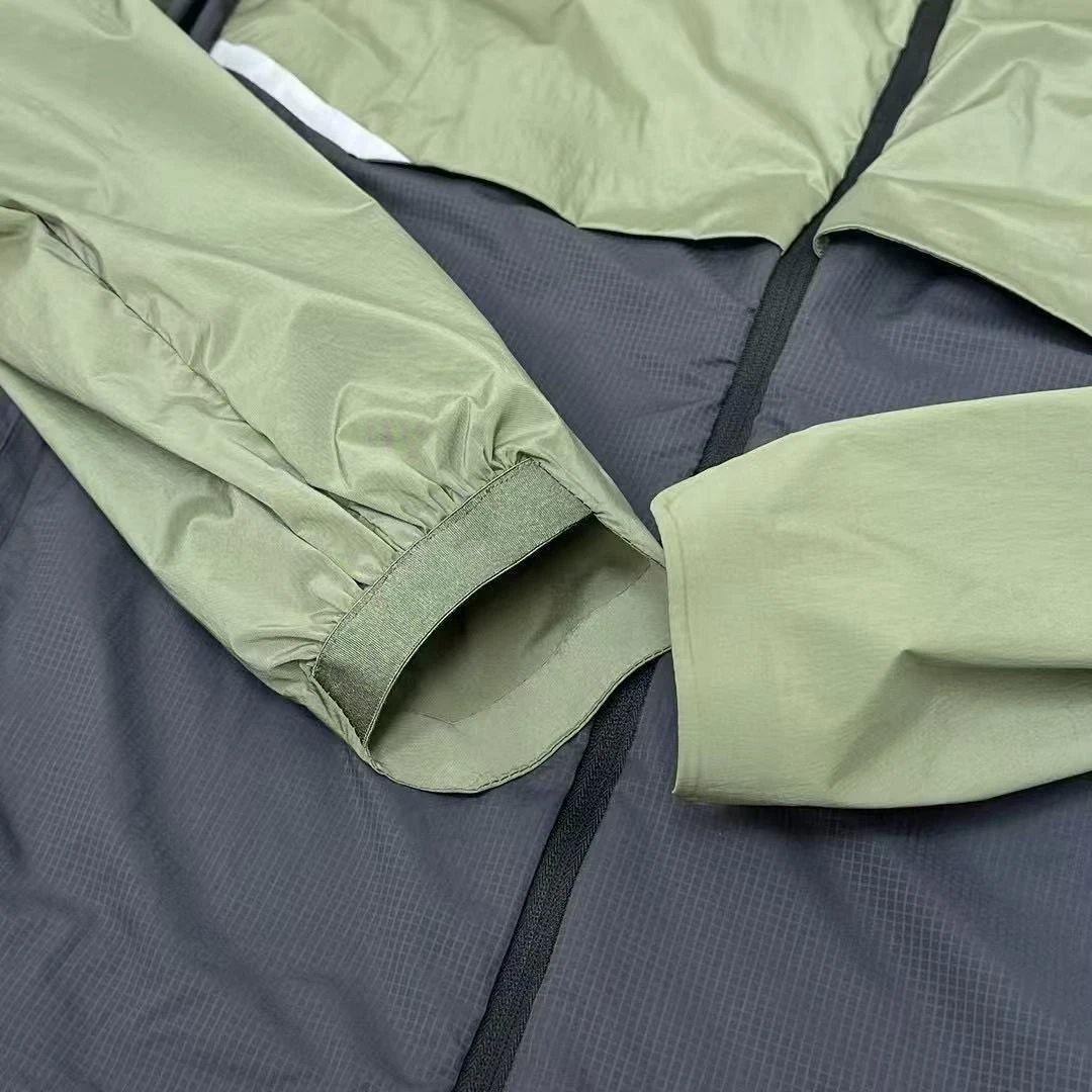 On Running Half-Zip Base Layer Top White / Gray / Black - 18
