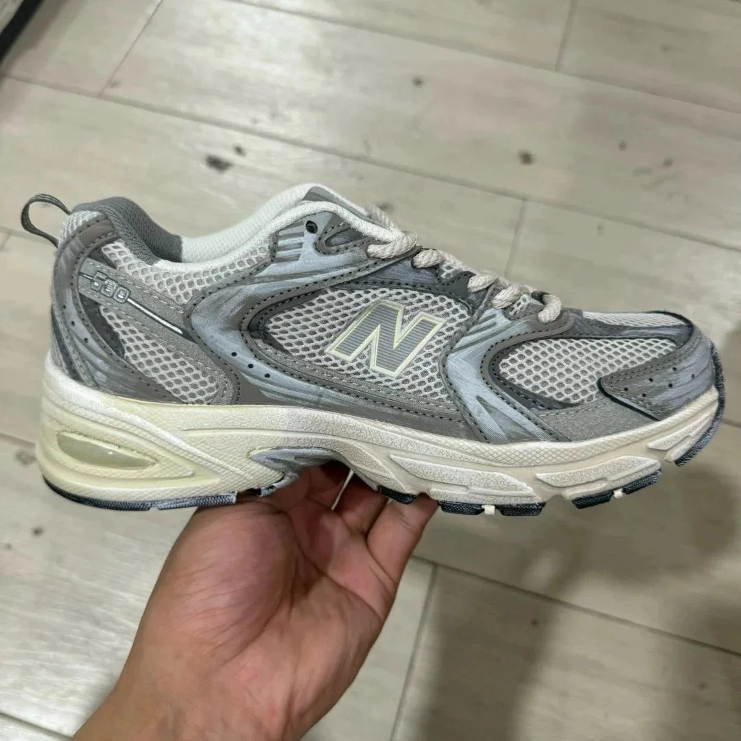 New Balance 530 · 4