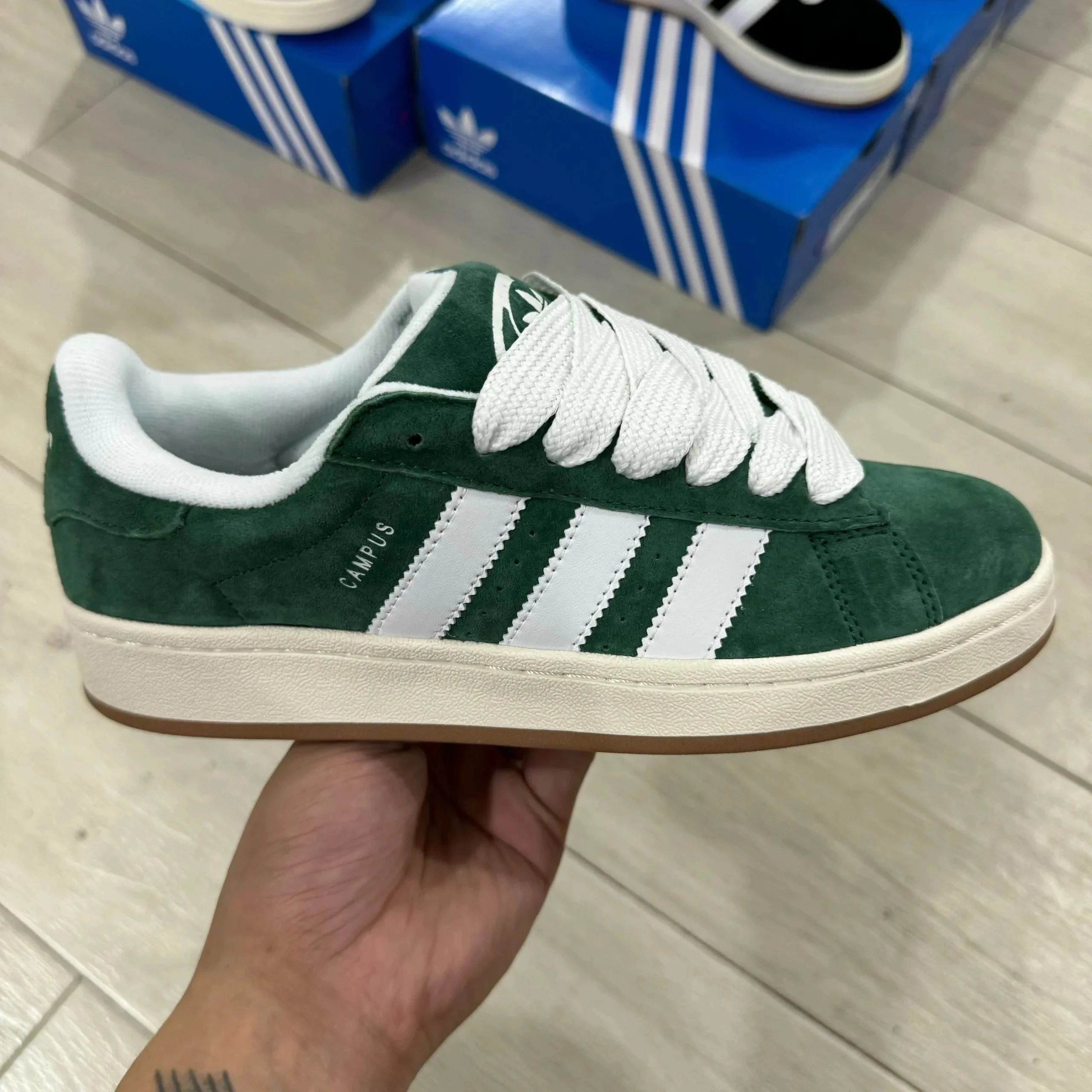 Adidas Campus 10