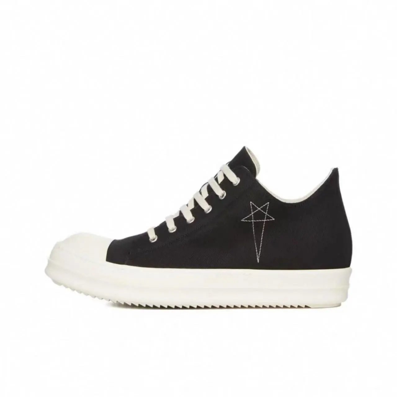 Black star canvas