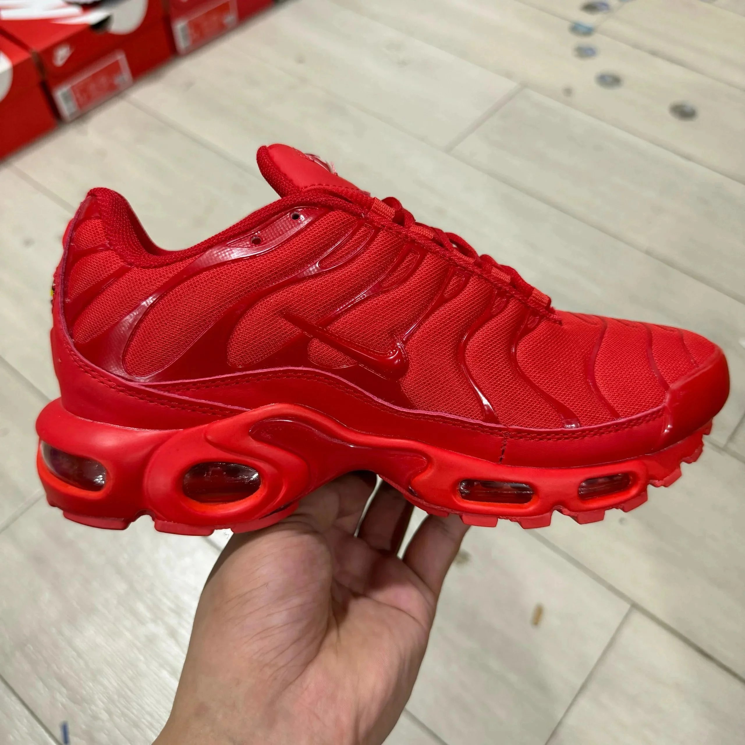 Goods 16 Big Red