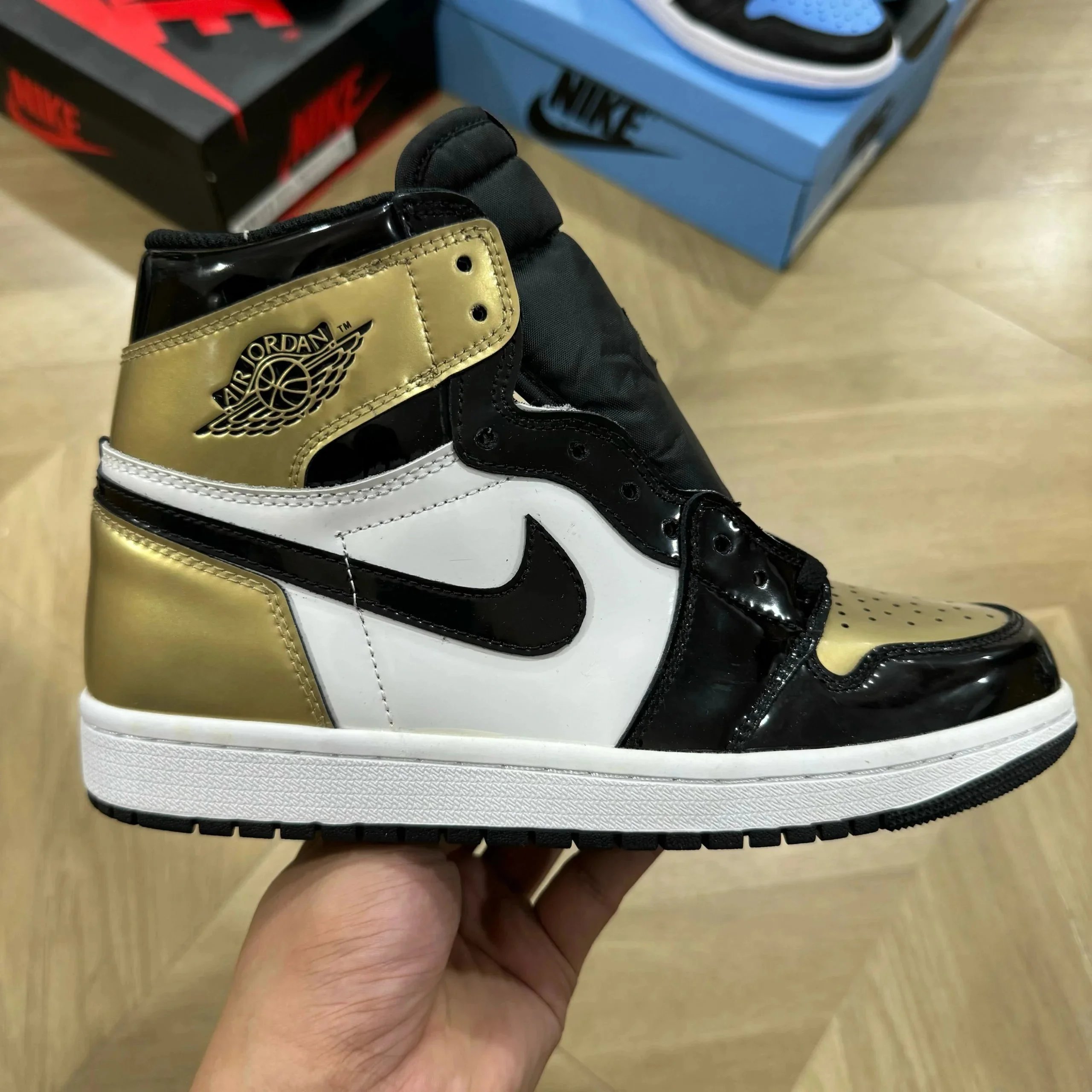 9 Black Gold Lacquer Leather