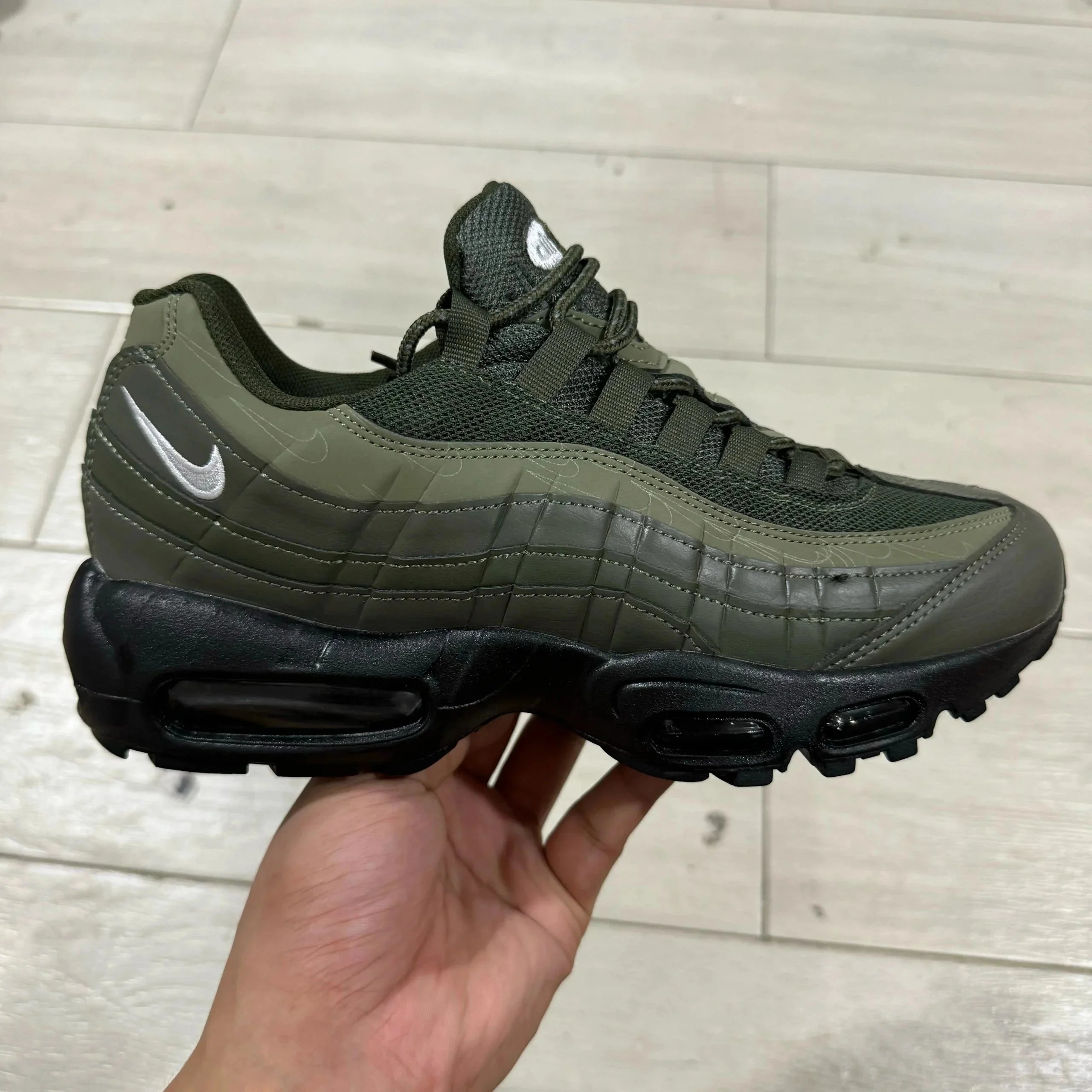 Nike Air Max 95 Sneakers - 18/23