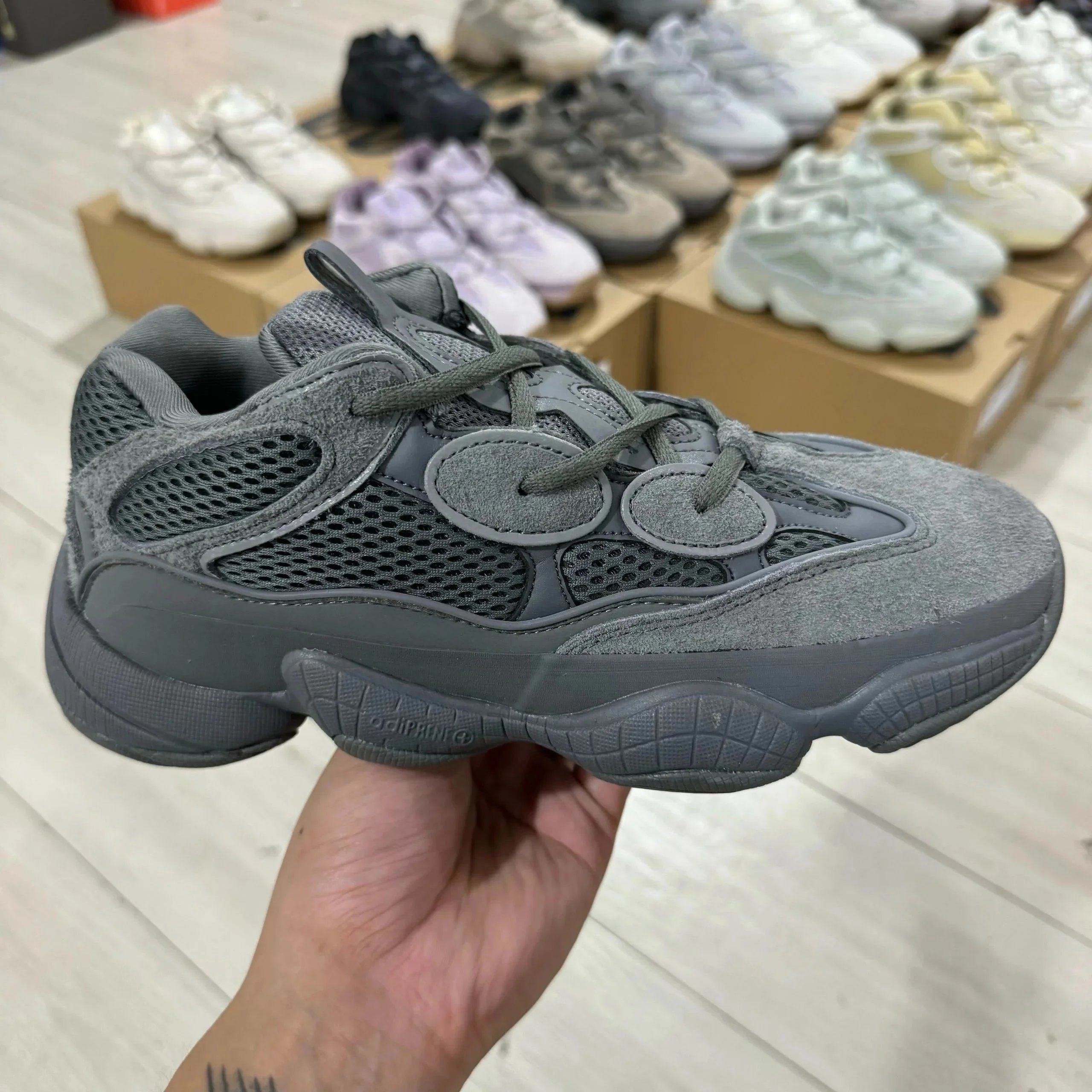 Earth Gray SKU image