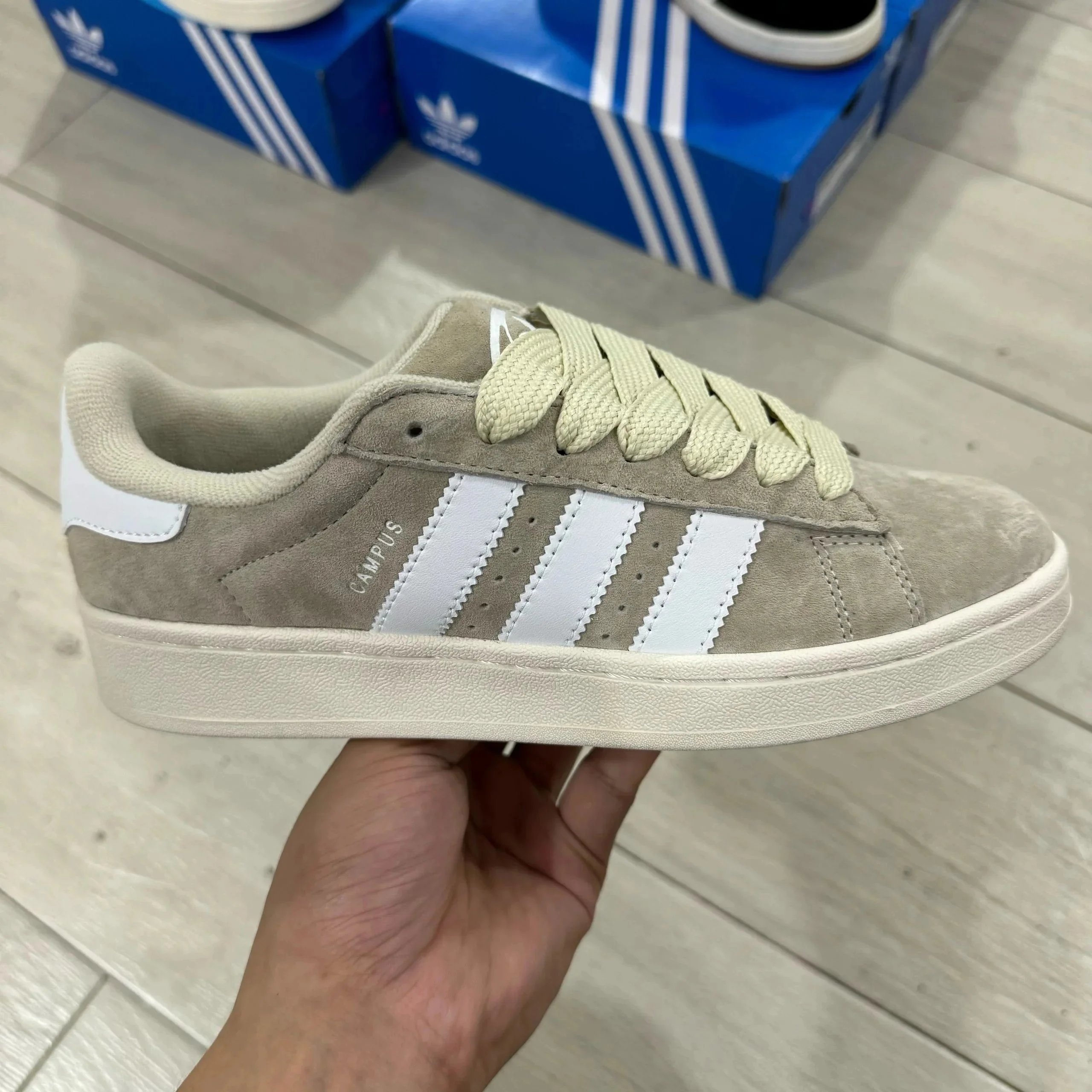Adidas Campus 9