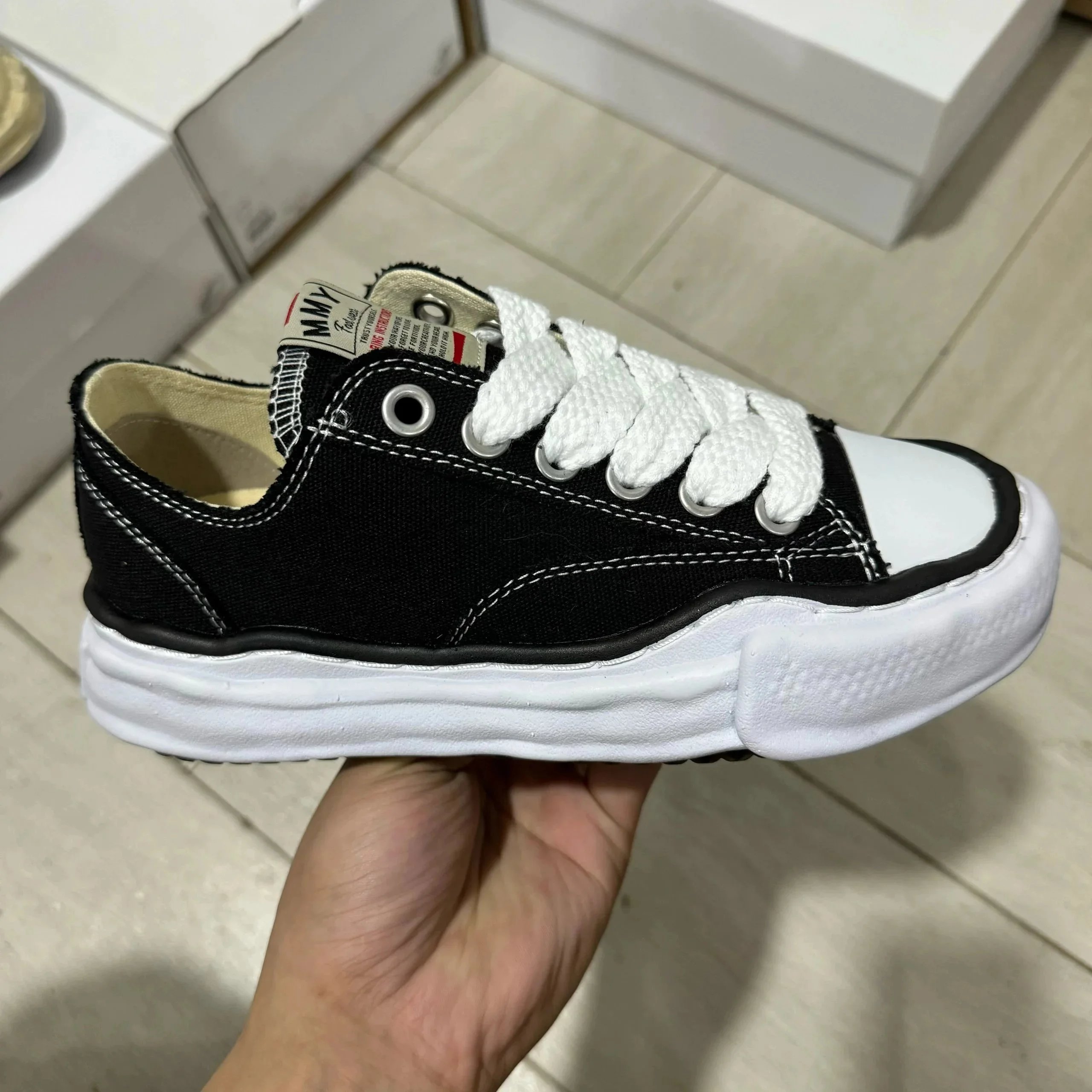 Maison Mihara Sneaker · 6