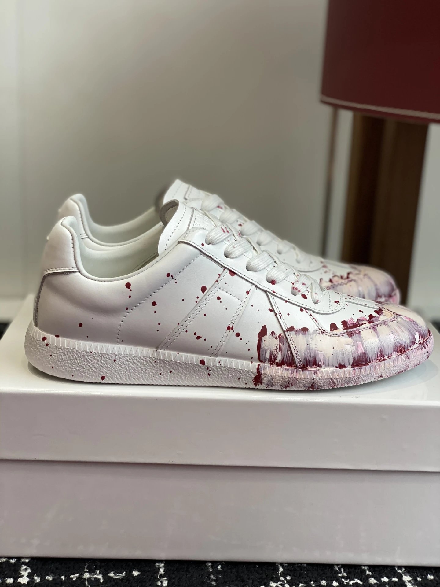 Maison Margiela Replica Low-Top Sneakers photo 2