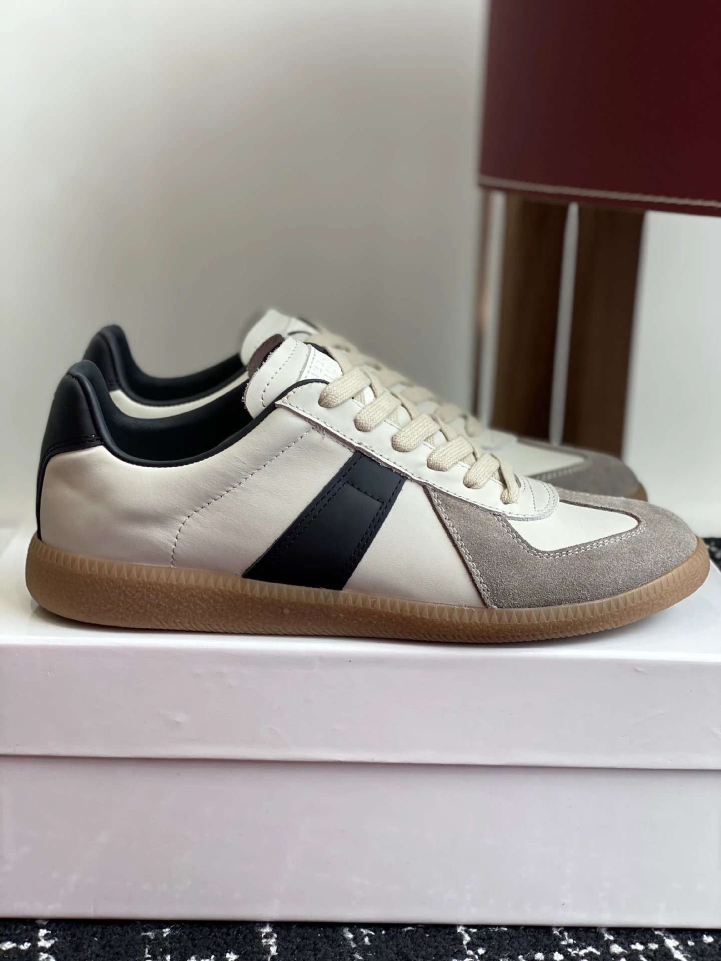 Maison Margiela Replica Low-Top Sneakers photo 8