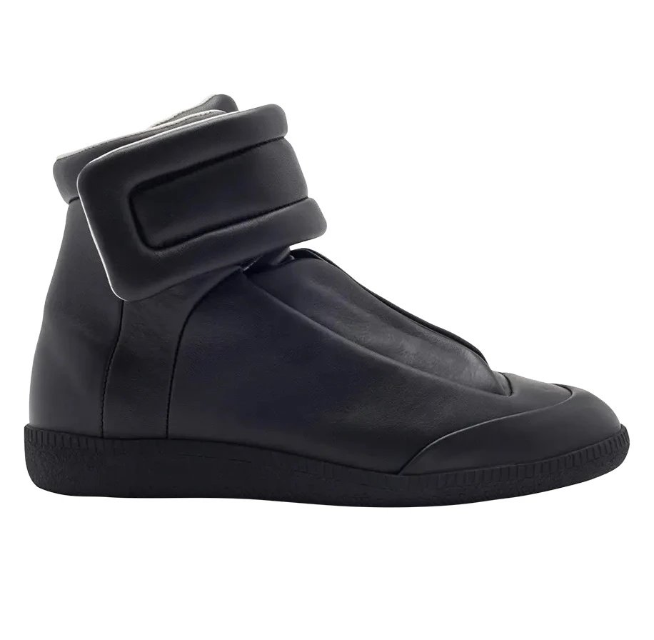 High-Top Leather Martin Boot photo 3