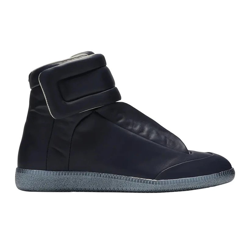 High-Top Leather Martin Boot photo 6
