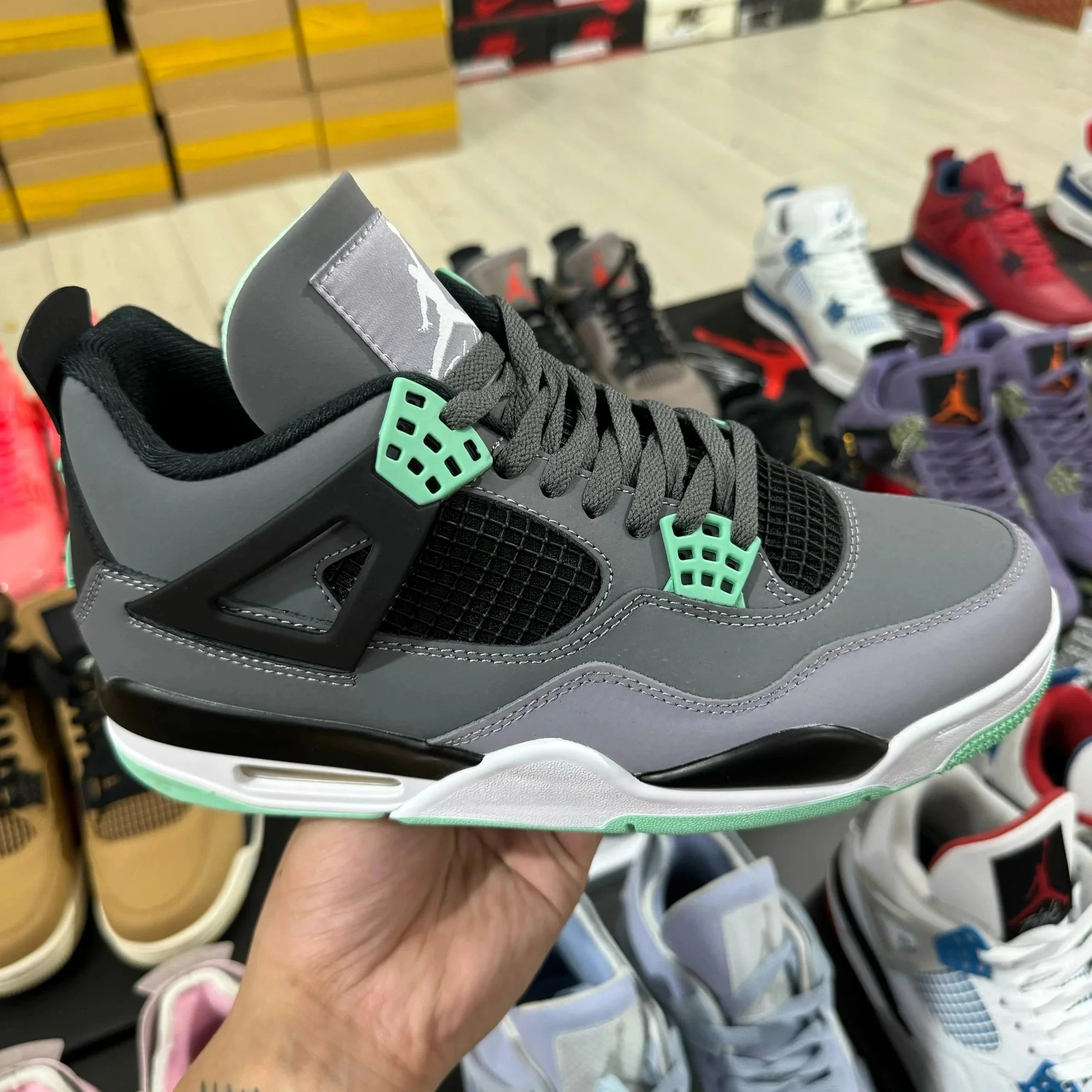 Jordan 4 Retro Green Glow 308497-033