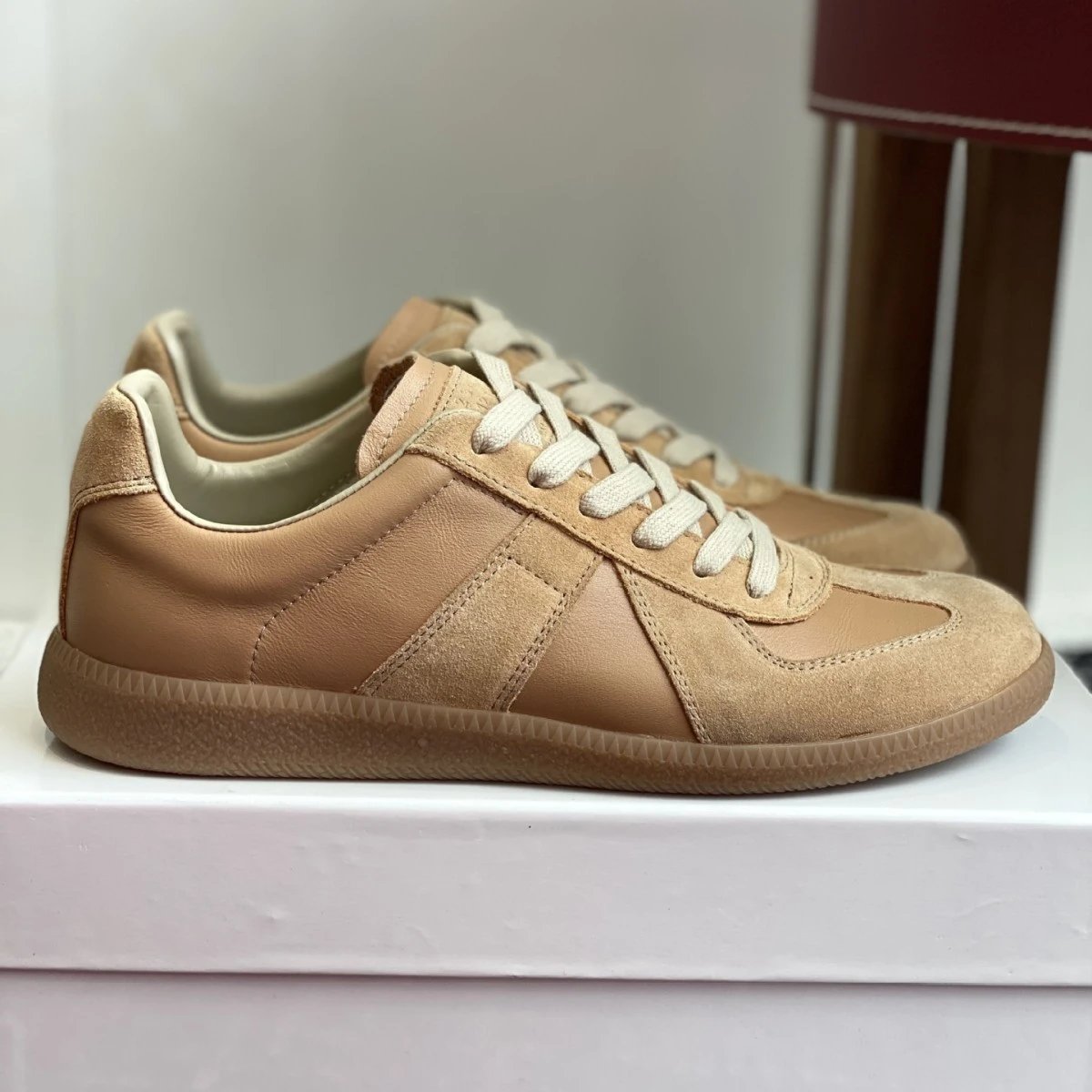 TB in stock Maison Margiela Replica Unisex Lightweight Versatile Color-Block Retro Training Sneakers for Cross-Border E-Commerce