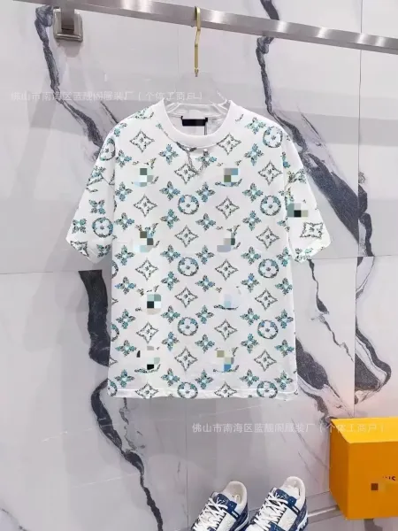 Louis Vuitton Monogram Floral Print White T-Shirt - 1