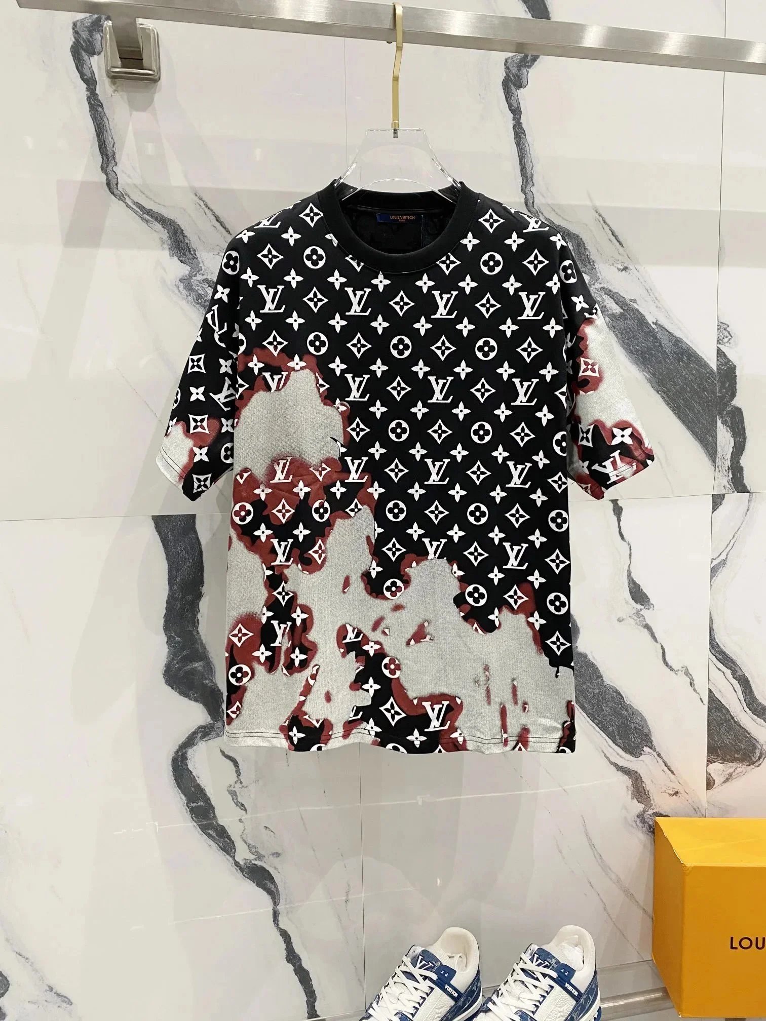 Louis Vuitton T-Shirts Short-Sleeve Logo T-Shirt — 65