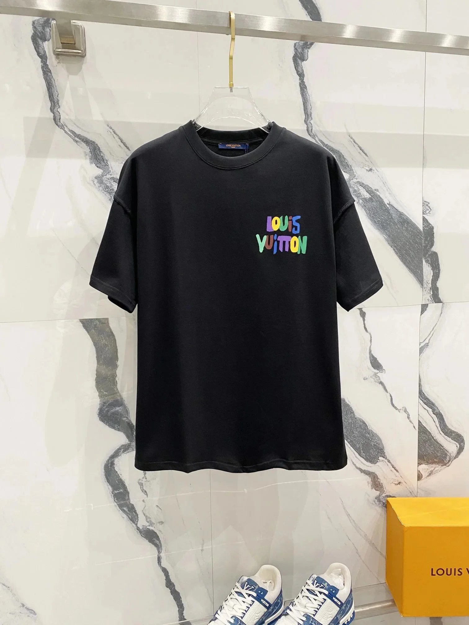 Louis Vuitton T-Shirts Short-Sleeve Logo T-Shirt — 64