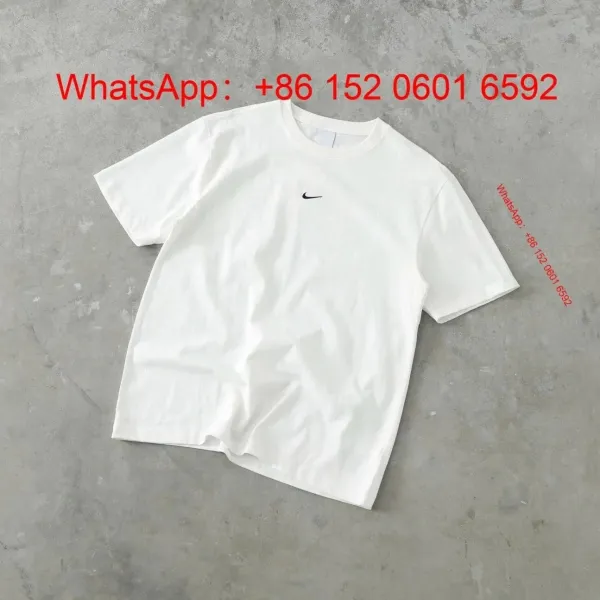 Nike Swoosh Logo White T-Shirt - 1
