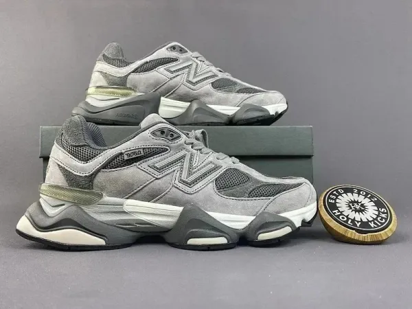 New Balance 9060 Gray Teal Chunky Sneakers - 6