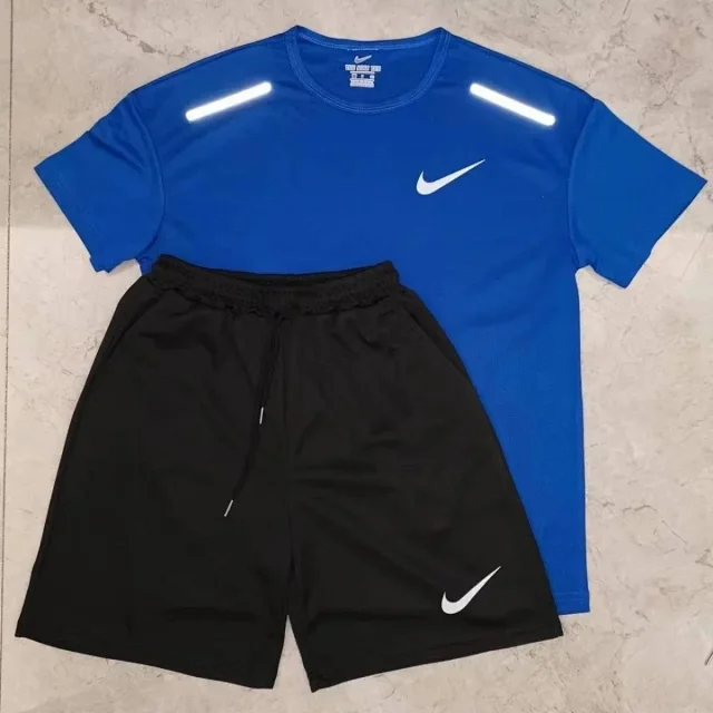 Nike Matching Sets Short-Sleeve T-Shirt and Shorts Set with Reflective Shoulder Stripes product detail image 3