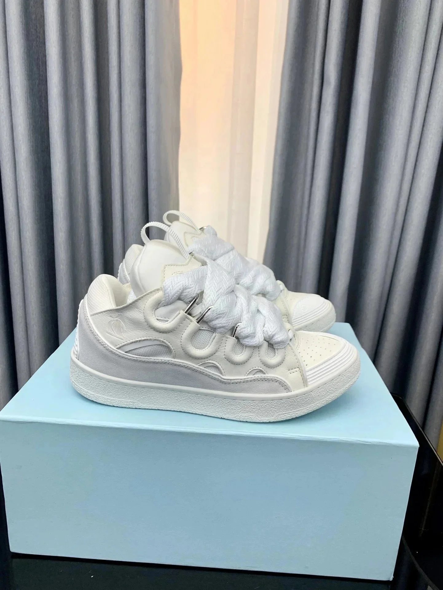 Maison Margiela Tabi Sneaker White Sneakers