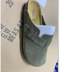 Birkenstock Slippers Boston Buckle Clogs — Dark Green/Cow Suede
