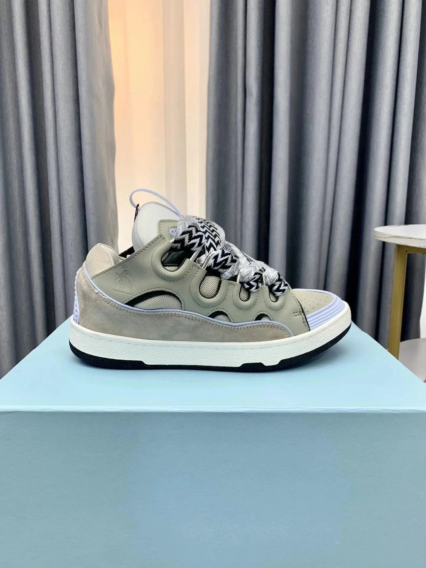 Le Coq Sportif Le Coq Sportif Parisienne Sneakers in Light Grey Grey