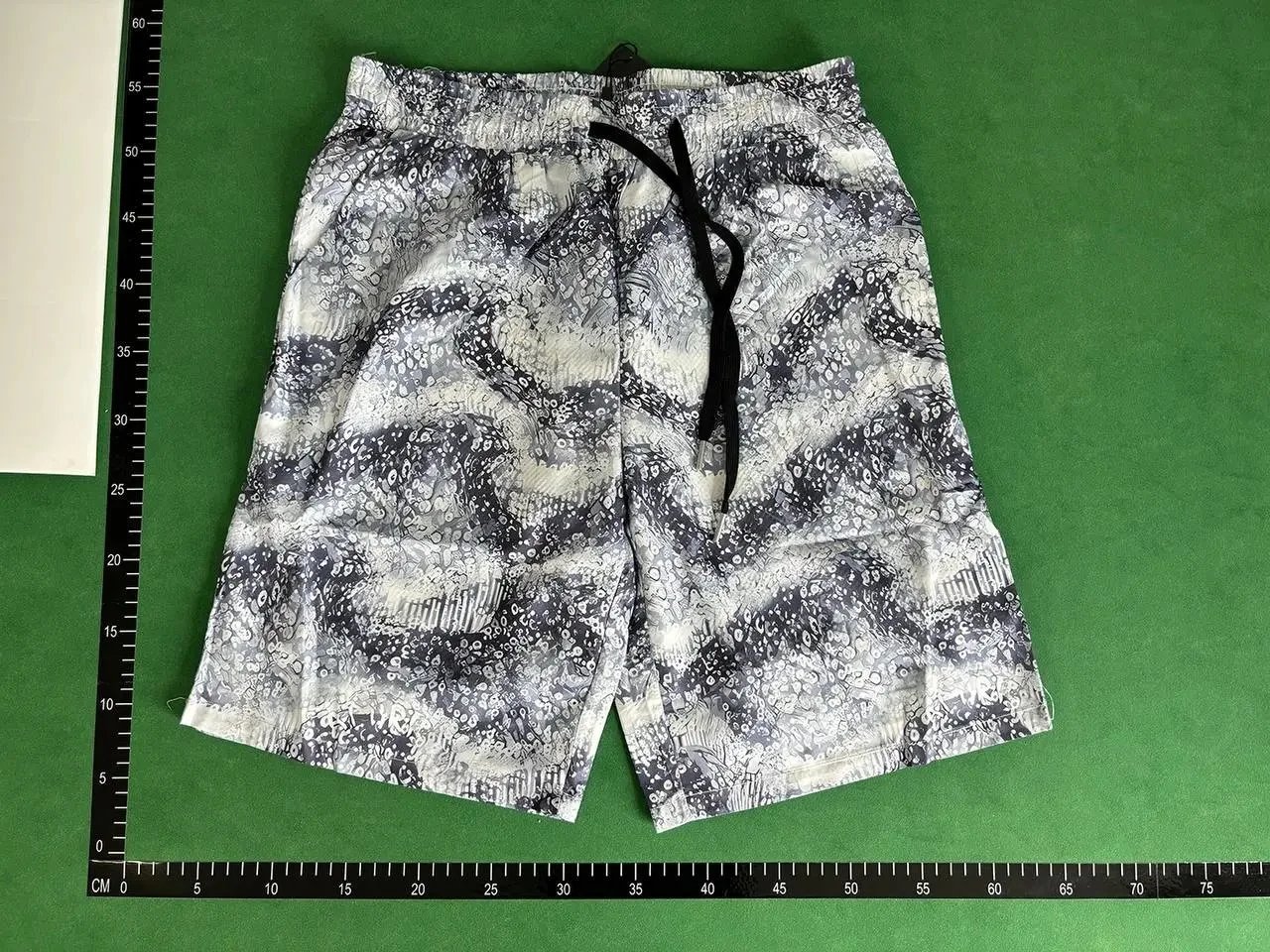 AMIRI Matching Sets Short-Sleeve Printed Shirt and Drawstring Shorts Set image 6