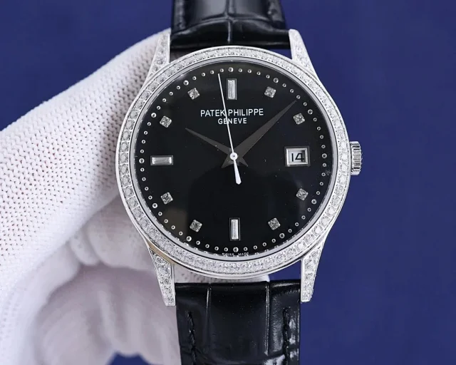 Patek Philippe Watches Diamond-Set Bezel Date Watch product detail image 6