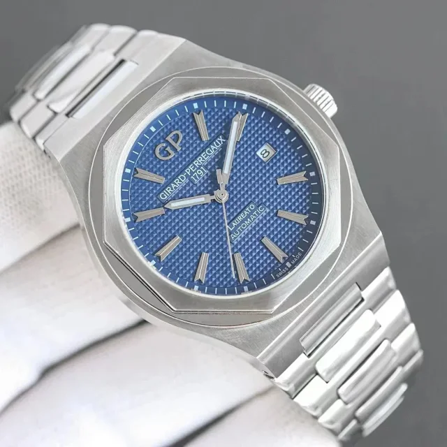 Girard-Perregaux Watches Laureato Automatic product detail image 6