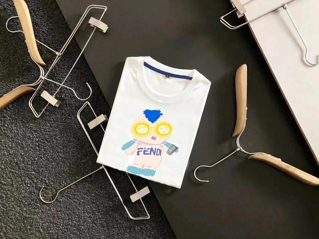Fendi T-Shirts Short-Sleeve Graphic — 31