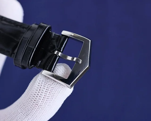 Patek Philippe Watches Diamond-Set Bezel Date Watch product detail image 16