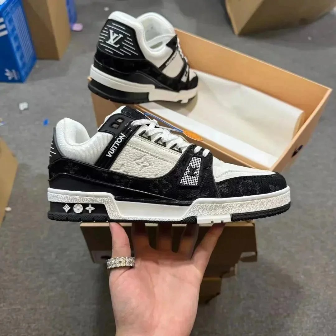 Louis Vuitton Trainer Black White Fashion Sneakers
