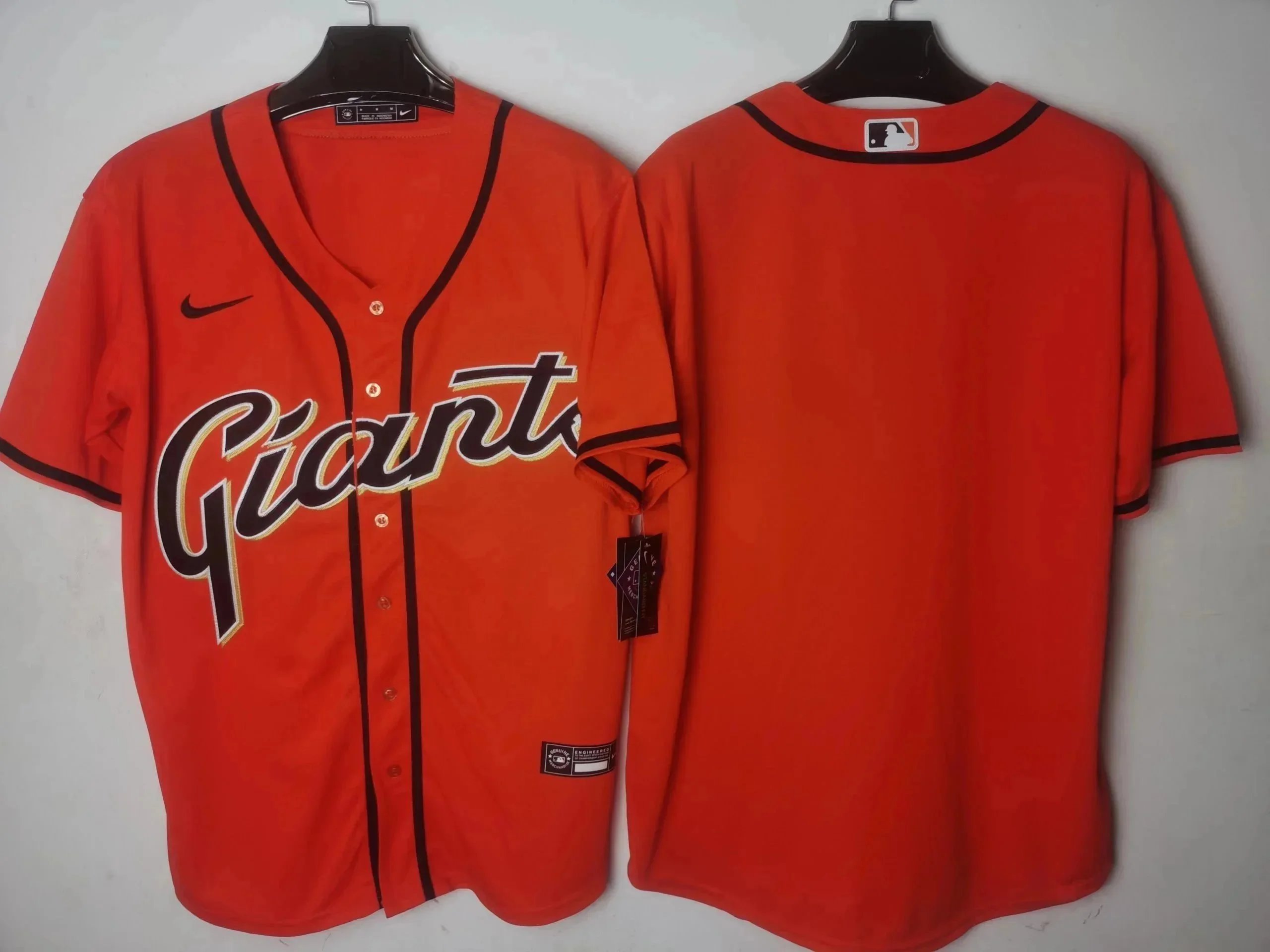 Nike Giants Orange B