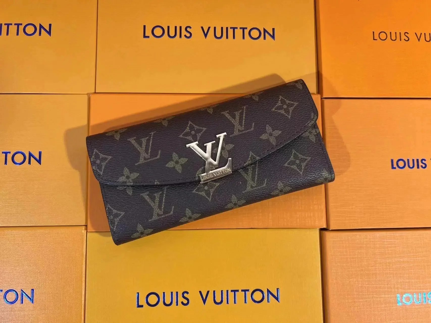 Louis Vuitton Monogram Eclipse Long Wallet Black