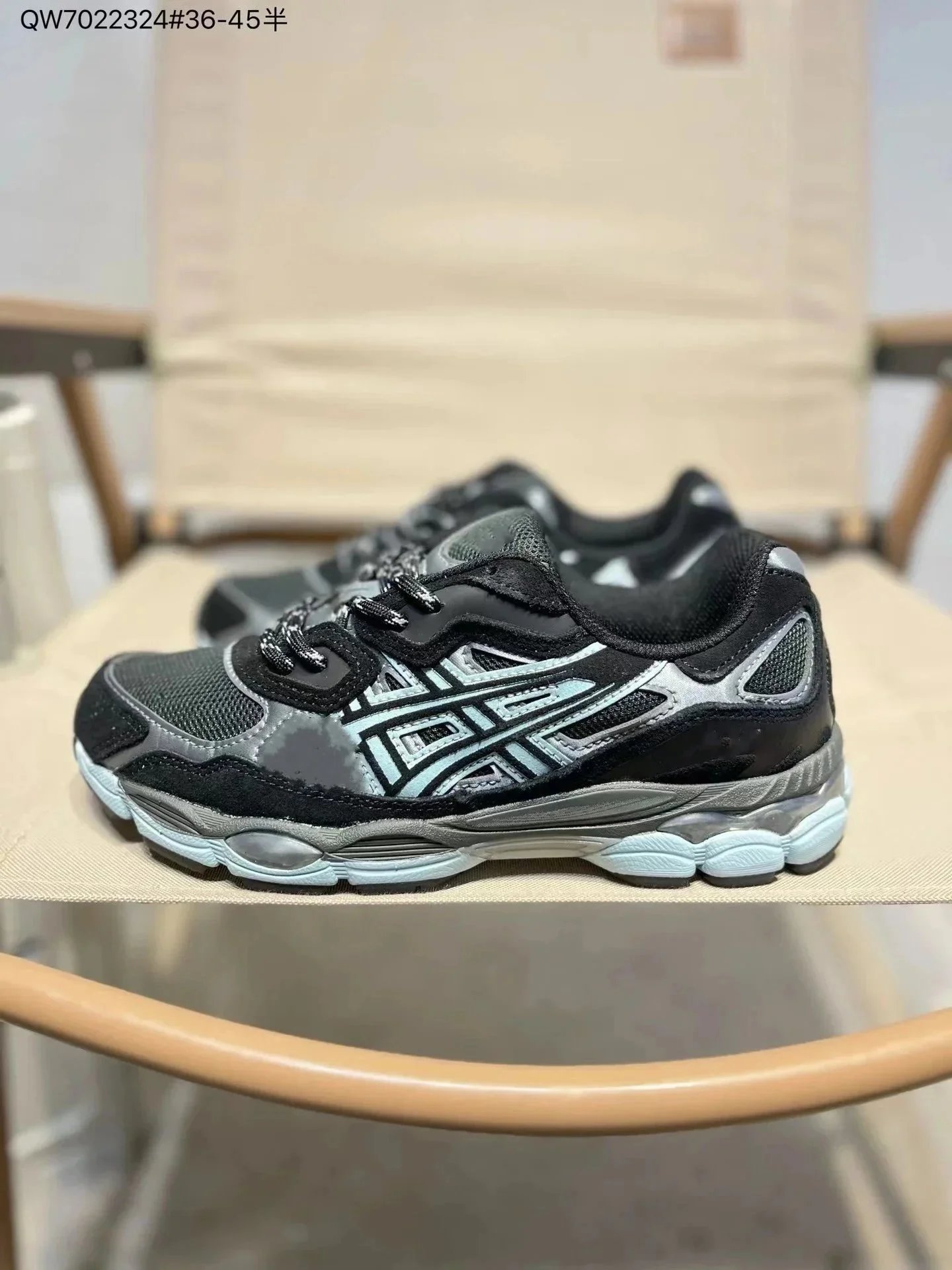 ASICS Sneakers Low-top mesh and suede with segmented cushioned sole — Sea blue