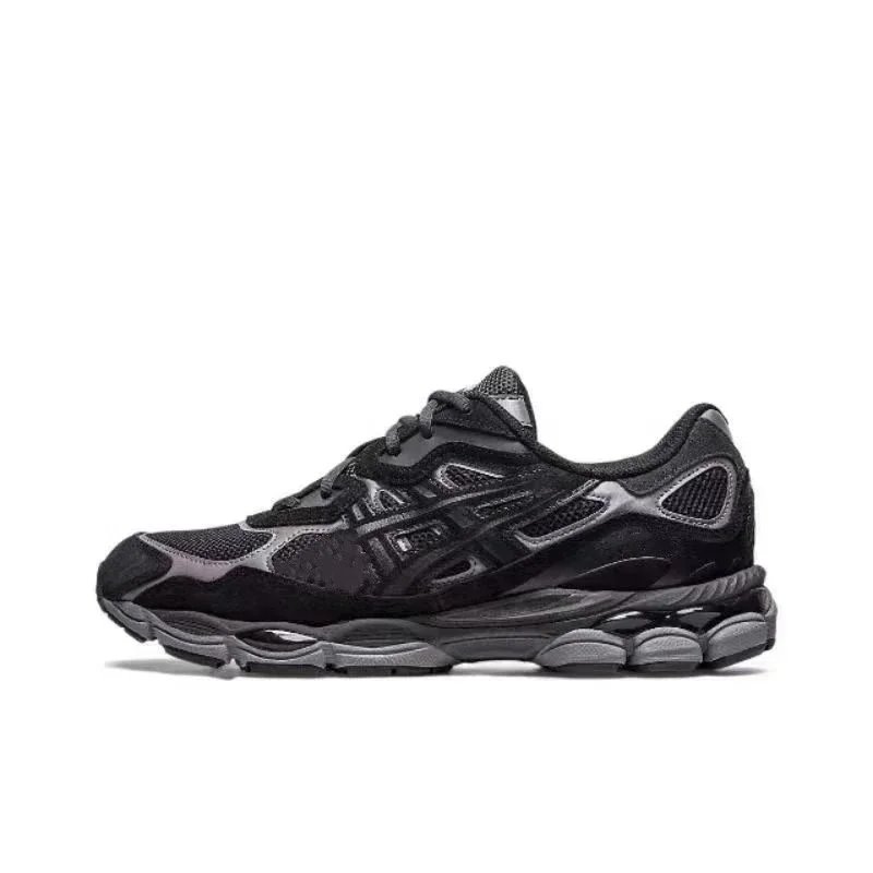 ASICS Sneakers Low-top mesh and suede with segmented cushioned sole — Black