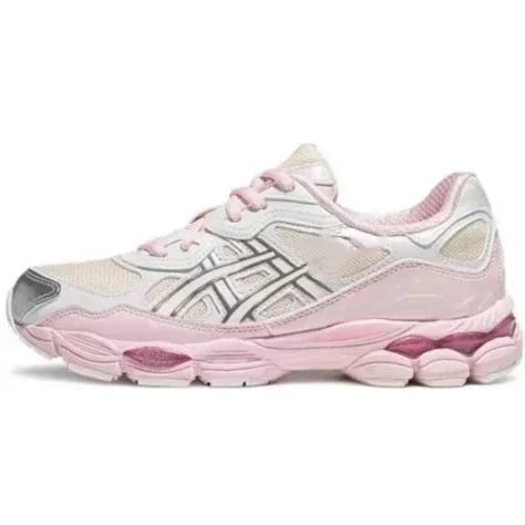 ASICS Sneakers Low-top mesh and suede with segmented cushioned sole — Silver powder