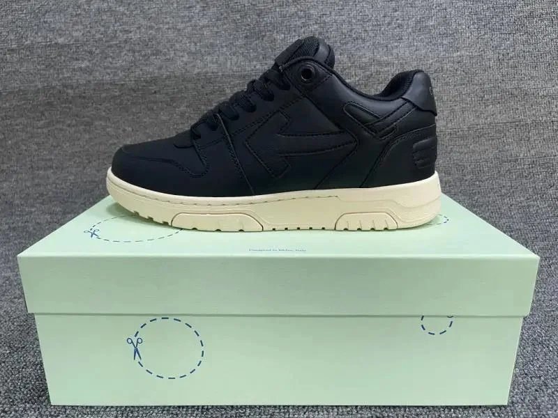 Off-White Low-top sneakers with arrow logo product photo 4