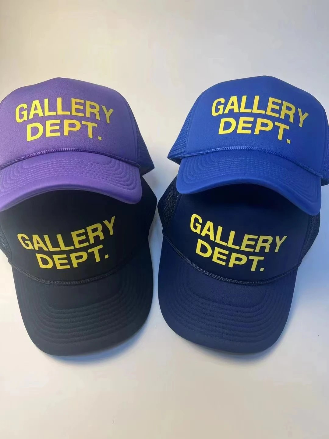 Gallery Dept. Painted Trucker Hat black06