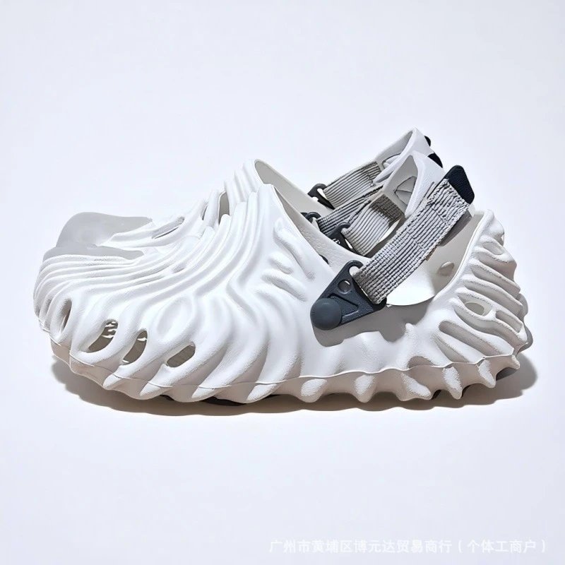 Salehe Bembury × Crocs Pollex Clog