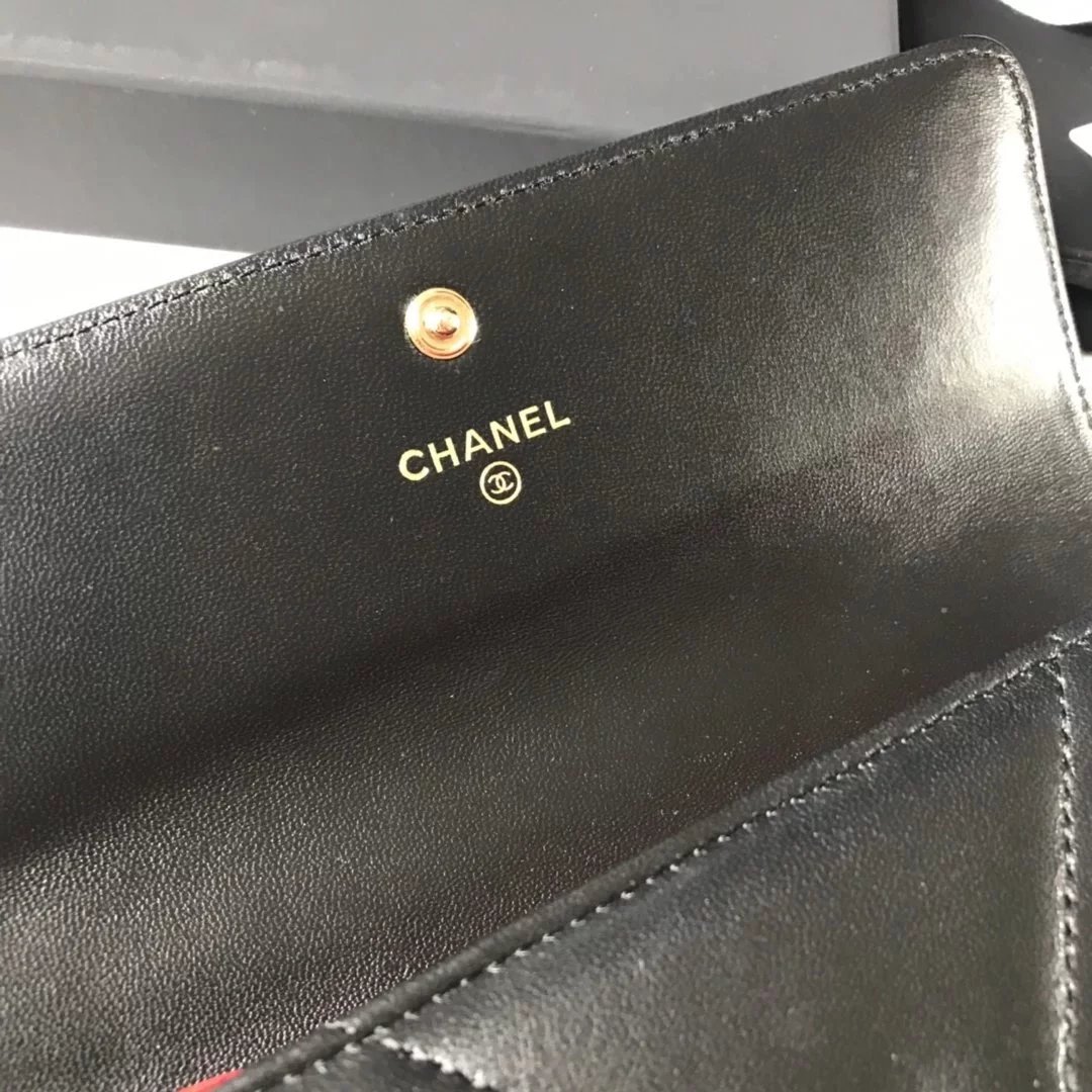Chanel 19 Wallet Black Quilted Lambskin with Gold-Tone CC Logo Long Wallet - 3