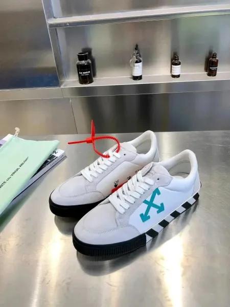 Off-White Diagonal Arrow Low Top White Orange Black Sneakers - 11