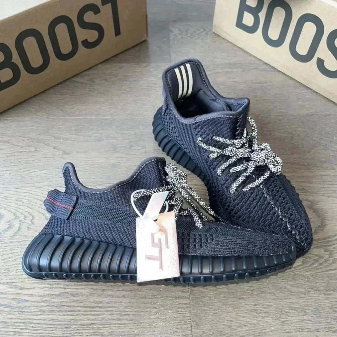 adidas Sneakers Yeezy Boost 350 V2 knit image 9